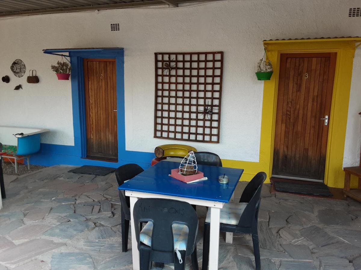 Kai-Oms Backpackers Lodge Outjo Zewnętrze zdjęcie