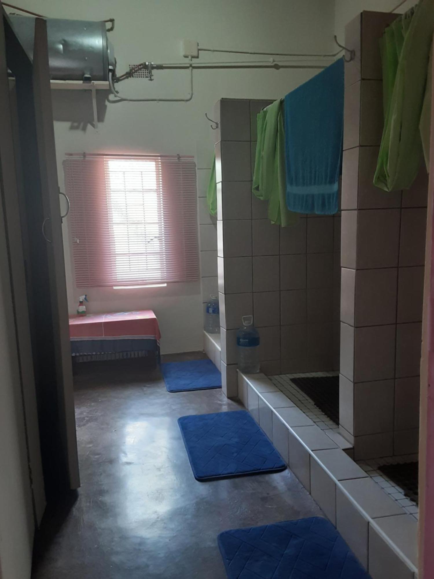 Kai-Oms Backpackers Lodge Outjo Zewnętrze zdjęcie