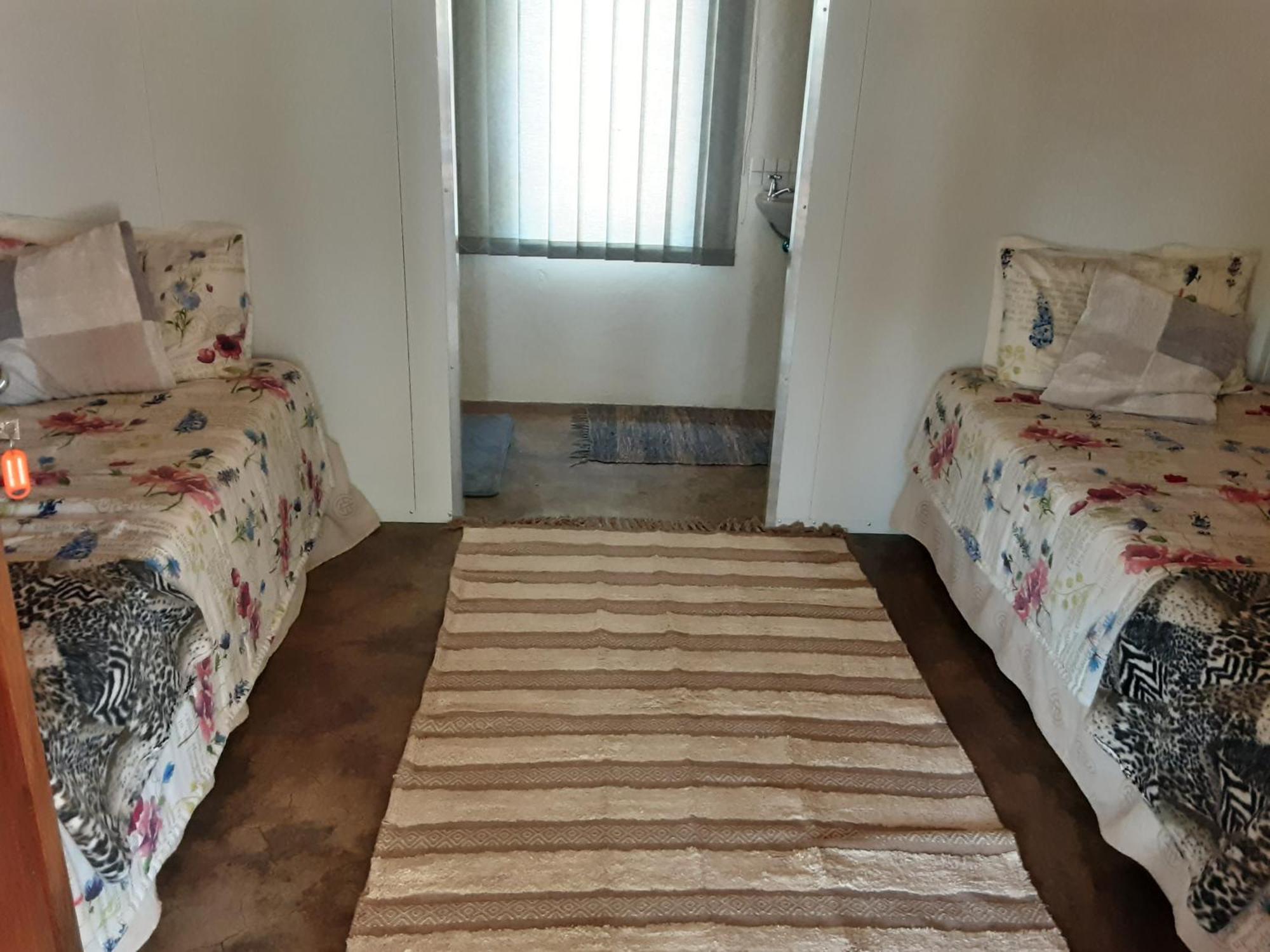 Kai-Oms Backpackers Lodge Outjo Zewnętrze zdjęcie