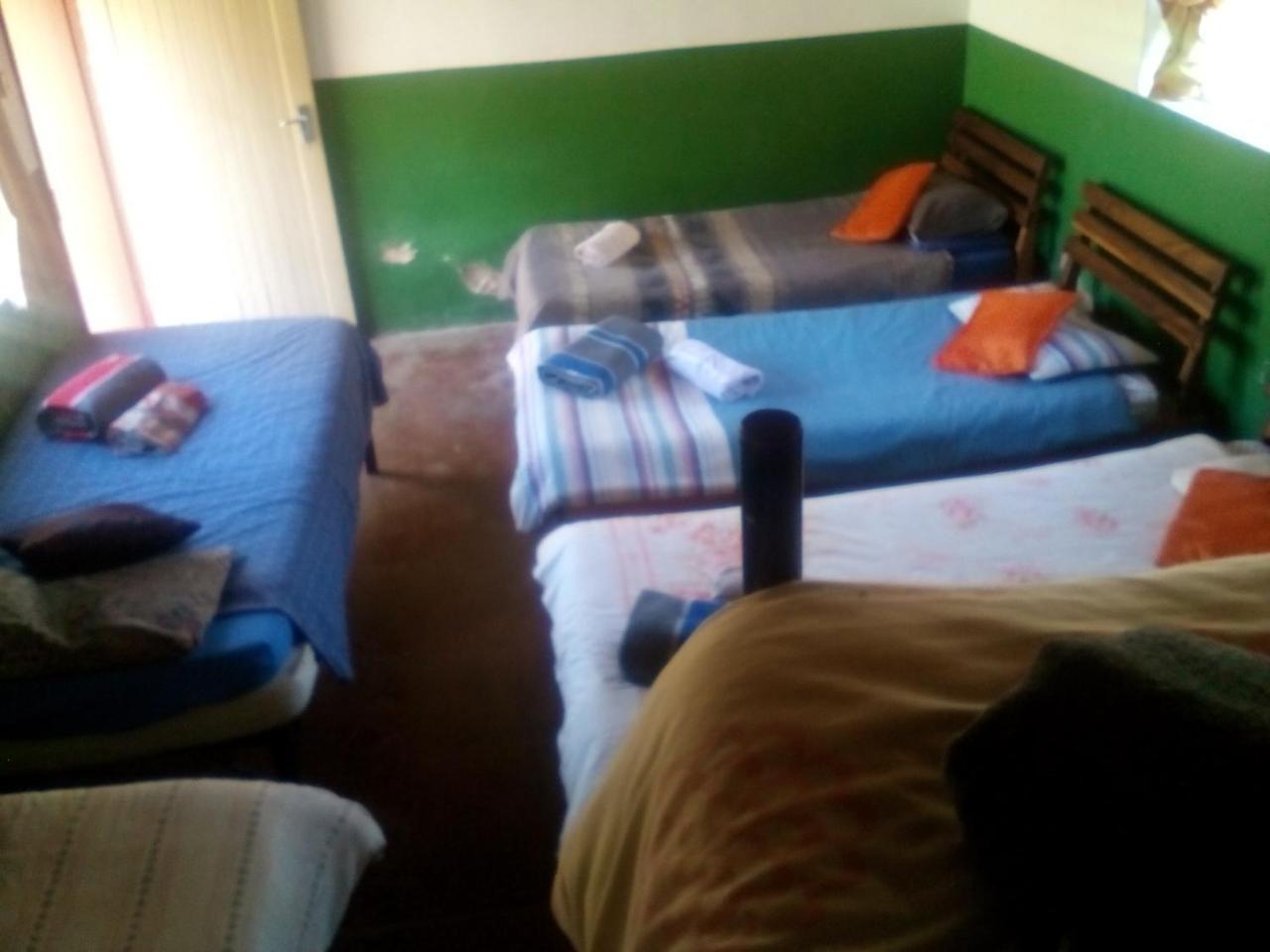 Kai-Oms Backpackers Lodge Outjo Zewnętrze zdjęcie